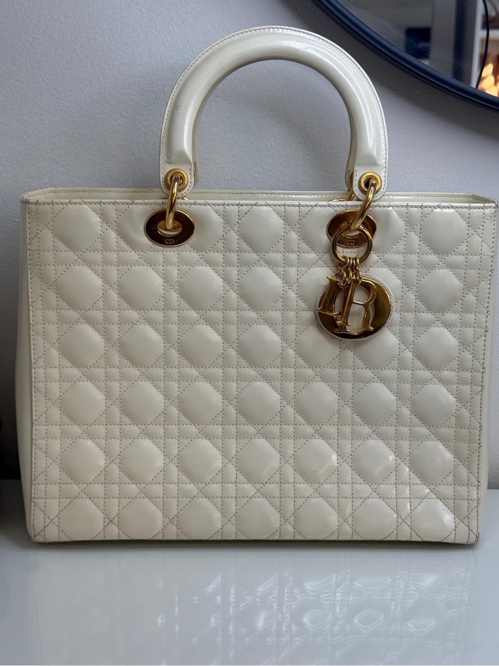 Christian Dior Vintage Lady Dior Large Cream Patent Leather Handbag - Picture 3 of 15